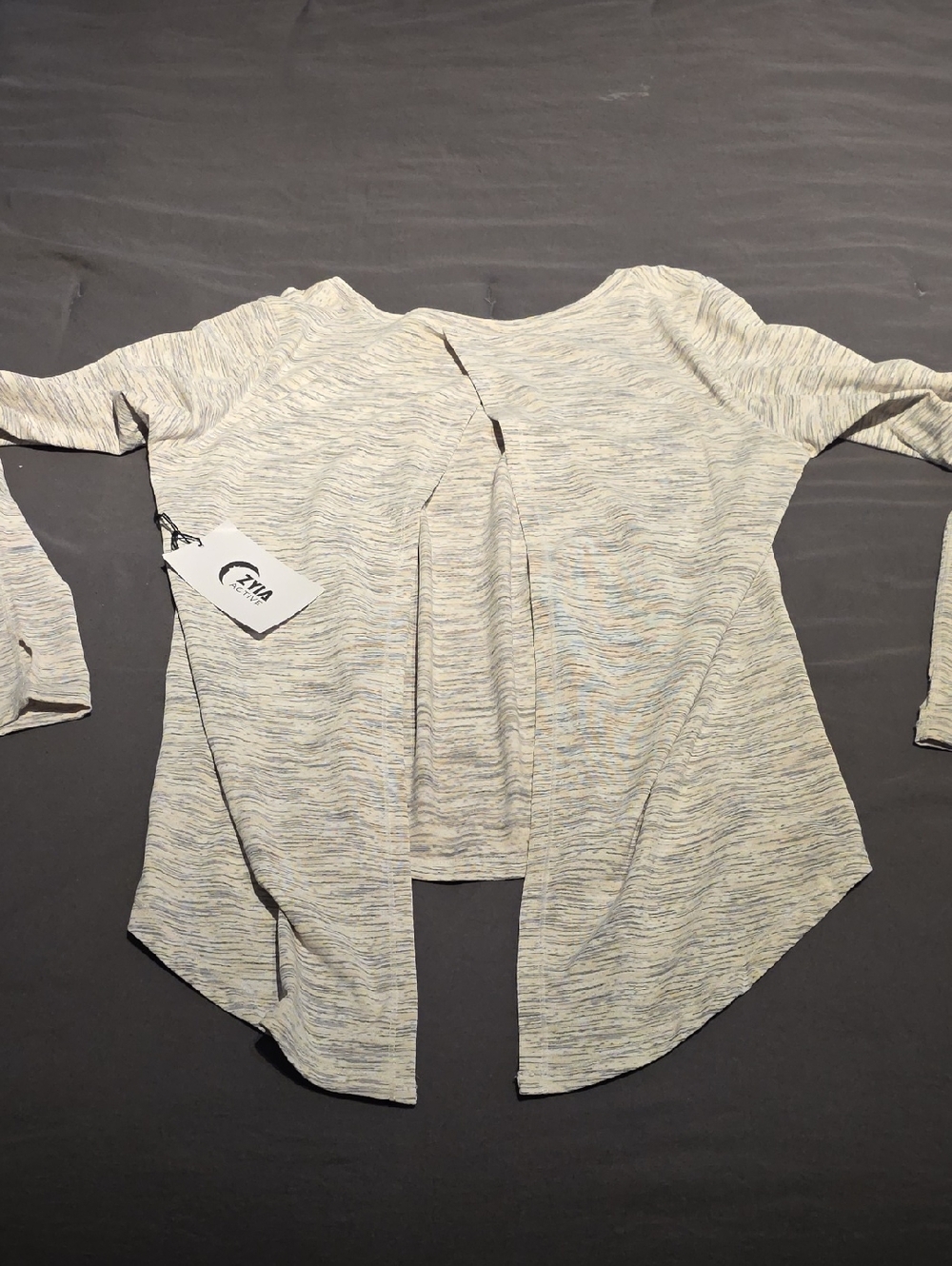 Zyia Active Long Sleeve Open-Back Tee NWT